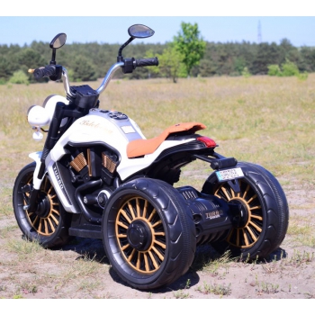 WIELKI MOTOR CHOPPER, MIĘKKIE KOŁA, MIĘKKIE SIEDZENIE/BDL1388