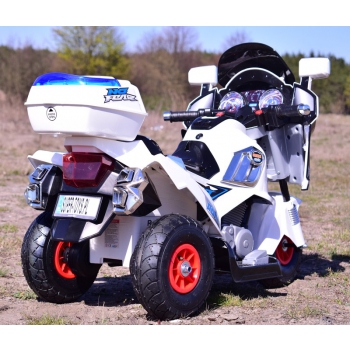 MEGA WIELKI MOTOR HERO Z DŹWIĘKAMI NA POMPOWANYCH KOŁACH NOWOŚĆ / 8815 12 V