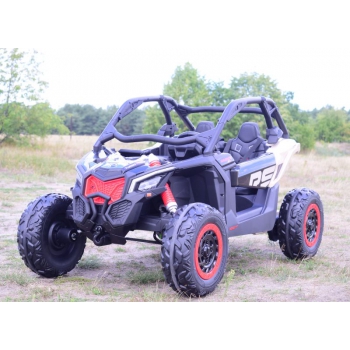 ORYGINALNY CAN-AM MAVERICK NA AKUMULATOR 480 W, PEŁNE WYPOSAŻENIE, SKALA 1:4 /DK-CA001