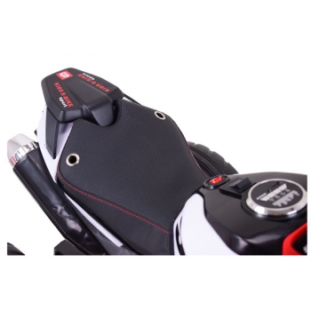 MEGA MOTOR 3 KOŁOWY SPORT, DWA SILNIKI , MIĘKKIE KOŁA, MIĘKKIE SIEDZENIE, GAZ W MANETCE/FB6886