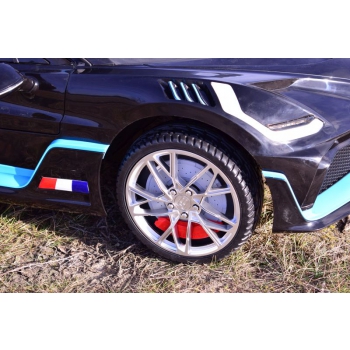 ORYGINALNE BUGATTI DIVO PEŁNA OPCJA, MIĘKKIE KOŁA, MIĘKKIE SIEDZENIE/HL338