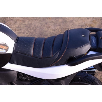 WIELKI SUPER SZYBKI MOTOR ŚCIGACZ  SPORT /J558