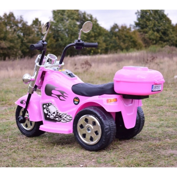 PIERWSZY MOTOR CHOPPER NA AKUMULATOR Z KUFERKIEM/LL777-1