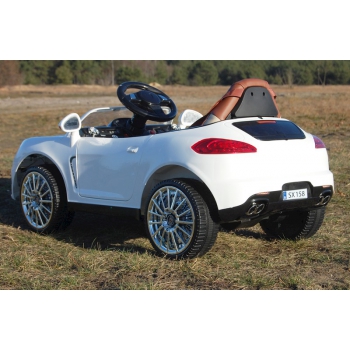 AUTO ROADSTER EXCLUSIVE Z ŚWIECĄCYMI KOŁAMI/SX158