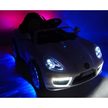 AUTO ROADSTER EXCLUSIVE Z ŚWIECĄCYMI KOŁAMI/SX158