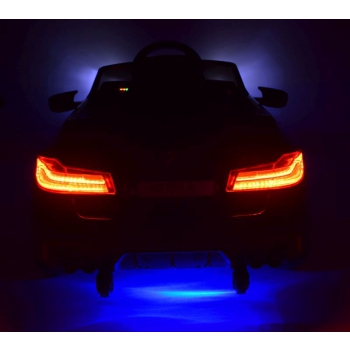 ORYGINALNE BMW M5  24V Z FUNKCJĄ DRIFTU - MIĘKKIE KOŁA, MIĘKKIE SIEDZENIE /SX2118