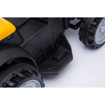 TRAKTOR NA AKUMULATOR Z PRZYCZEPĄ/TR1908T
