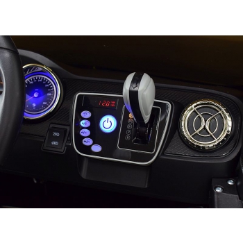 MERCEDES X LICENCJA, -  4X4 , 2x12V  PANEL MP4, MIĘKKIE KOŁA EVA, MIĘKKIE SIEDZENIE, LAKIER POLEROWANY, FULL OPCJA/XMX606