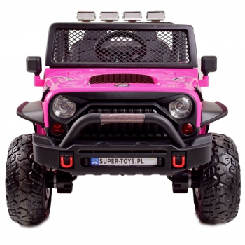 WIELKI DZIP 4X4  ROUGH SPEED, FUNKCJA BUJANIA, WALIZKA, RADIO FM, MIĘKKIE KOŁA/XMX-617